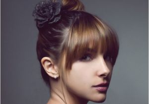 Cute Bun Hairstyles with Bangs 35 Cute Easy Hairstyles which Look Pretty as Well