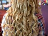 Cute Curly Hairstyles for Homecoming Curly Hairstyles for Prom Half Up Half Down Twist 2018