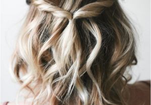 Cute Down Hairstyles for School Penteados Para Madrinha De Casamento 2018 Fotos Passo A