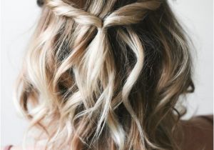 Cute Down Hairstyles for School Penteados Para Madrinha De Casamento 2018 Fotos Passo A