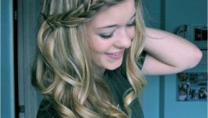 Cute Easy Hairstyles with Curls Simple Hairstyles for Curly Hair Women S Fave Hairstyles