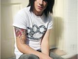 Cute Emo Boy Hairstyles Emo Hairstyles for Trendy Guys Emo Guys Haircuts