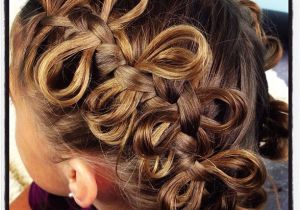 Cute Girl Hairstyles Bow the Bow Braid Cute Braided Hairstyles