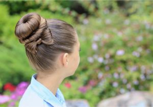 Cute Girl Hairstyles Bow the Perfect Bow Bun Updo