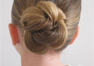 Cute Girl Hairstyles Buns Loopy Looking Bun Did It Pinterest