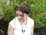 Cute Girl Hairstyles with Braids Milkmaid Braid Cute Summer Hairstyles