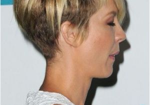 Cute Hairstyles 2012 Jenna Elfman In 10th Annual Instyle Summer soiree Arrivals