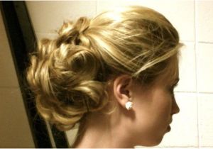 Cute Hairstyles Christmas Three Cute Hairstyles for Holiday Parties