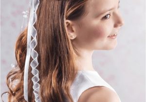 Cute Hairstyles for Communion First Munion Hairstyles that Make for Great Memories