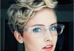 Cute Hairstyles for Girls with Glasses 20 Best Hairstyles for Women with Glasses