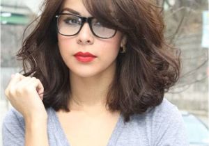 Cute Hairstyles for Girls with Glasses 37 Cute Hairstyles for Women with Glasses This Year