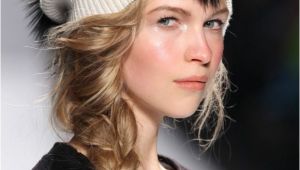 Cute Hairstyles for Hats Cute Cozy Hat Hairstyles to Try This Fall