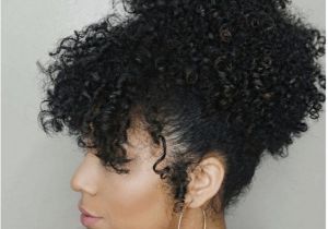 Cute Hairstyles for Kinky Curly Hair 10 Easy Hairstyles for the Beach the Everygirl