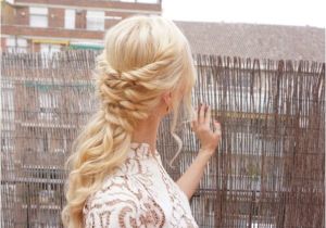 Cute Hairstyles for Thanksgiving Easy Diy Holiday Hairstyle for Thanksgiving