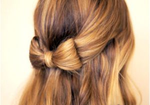 Cute Hairstyles Ponytail Bow Treccia Con Fiocco Hairstyling Lab In 2018 Pinterest