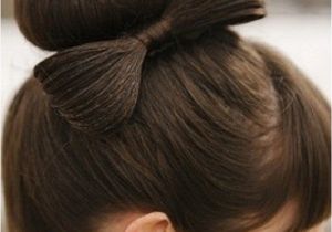 Cute Hairstyles with A Bun Over 50 Bun Hairstyle Ideas for Summer Easyday