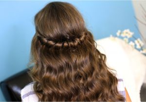 Cute Hairstyles with Your Hair Down Headband Twist Half Up Half Down Hairstyles