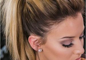 Cute Ponytail Hairstyles for Medium Length Hair Best 25 Short Ponytail Hairstyles Ideas On Pinterest