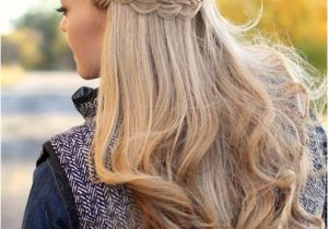 Cute Winter Hairstyles for Long Hair 25 Cute Winter Hairstyles for College Girls for Chic Look