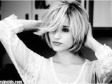 Dianna Agron Bob Haircut Dianna Agron Unveils Short Haircut In Video