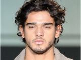 Different Hairstyles for Curly Hair Men 12 Cool Hairstyles for Men with Wavy Hair