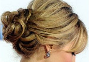 Diy Hairstyles Messy Bun 20 Stunningly Easy Diy Messy Buns Hairstyles Pinterest