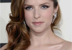 Down Hairstyles for One Shoulder Dresses Anna Kendrick Beautiful People