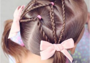 Down Hairstyles for toddlers Arzu SariboÄa AdlÄ± KullanÄ±cÄ±nÄ±n Hair Styles Panosundaki Pin