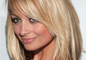 Down Hairstyles with Bangs Mid Length Blonde Highlights Bl0ndes Pinterest