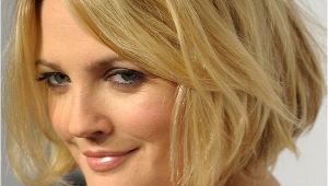 Drew Barrymore Bob Haircut Drew Barrymore S Blond Bob Hairstyle with Waves