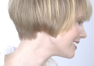 Ear Length Bob Haircut Women S Hair Cut to Ear Length