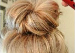 Easy and Cute Bun Hairstyles Effortless Messy Bun Tutorial Hair Ideas Pinterest