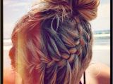 Easy and Cute Hairstyles for the Beach Beach Hair Style Kitesista