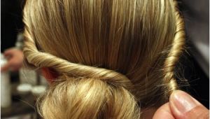 Easy and Simple Hairstyles to Do at Home Easy Hairstyles to Do at Home