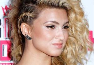 Easy Curling Hairstyles 20 Easy Styles for Curly Hair