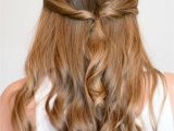 Easy Down Hairstyles for Medium Hair 4 Easy Half Up Hairstyles You Can Do In Less Than 5