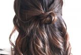 Easy Five Minute Hairstyles for Short Hair Half Up Knot Hair Styles Pinterest