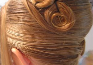 Easy French Roll Hairstyle Easy Prom Hairstyles top and Trend Hairstyle