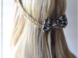 Easy Hairstyles.com 18 Cute and Easy Hairstyles that Can Be Done In 10 Minutes
