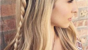 Easy Hairstyles for Graduation 30 Amazing Graduation Hairstyles for Your Special Day