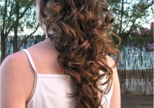 Easy Hairstyles for Long Curly Hair to Do at Home Easy Hairstyles for Curly Hair to Do at Home