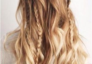 Easy Hairstyles for Vacation 21 Hairstyles for Long Hair Perfect for Vacation