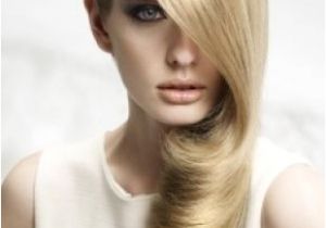 Easy Hairstyles for Xmas Party Easy Party Hairstyle Ideas Standing Out From the Crowd Doesn T