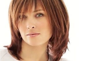 Easy Hairstyles Over 40 Cute Mid Length Hairstyles for Women Over 40