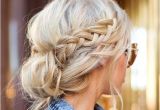 Easy Hairstyles to Do In 5 Minutes 35 Very Easy Hairstyles to Do In Just 5 Minutes or Less