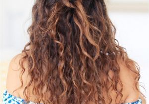 Easy Half Up Hairstyles for Curly Hair 3 Easy to Make Hairstyles for Naturally Curly Hair