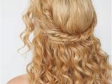 Easy Half Up Hairstyles for Curly Hair 36 Curly Prom Hairstyles that Will Make Heads Turn
