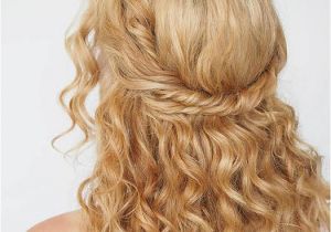 Easy Half Up Hairstyles for Curly Hair 36 Curly Prom Hairstyles that Will Make Heads Turn