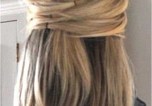 Easy Half Up Hairstyles for Straight Hair 20 Best Simple Straight Hairstyles
