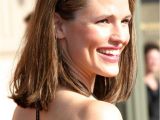 Easy to Take Care Of Hairstyles Jennifer Garner S Easy to Take Care Of Shoulder Long Hairstyle